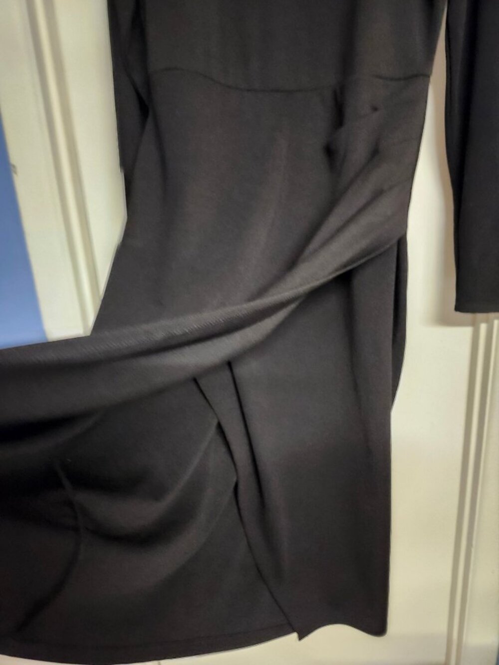 NWT Wonderly Sz Medium LBD Long Sleeve Size M Black Dress - Picture 3 of 7
